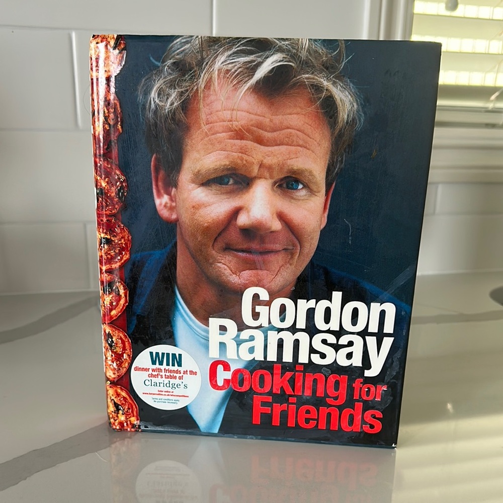 Gordon Ramsay Cooking for Friends Book